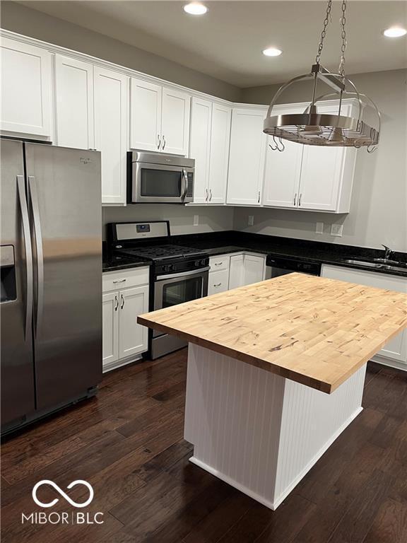 Building Photo - 9743 Prairie Smoke Dr