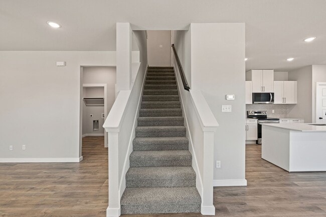 Building Photo - AVAILABLE NOW! CUL-DE-SAC TRIPLEX LOT LOCATED ON 1-ACRE IN MIDLOTHIAN, TX!