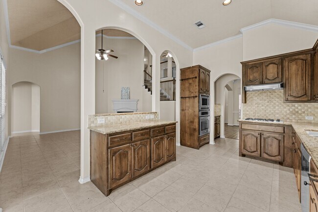 Building Photo - 20698 Oakhurst Meadows Dr
