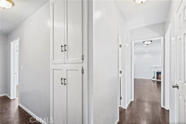 Building Photo - 7721 Oakdale Ave