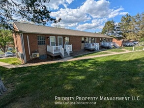 Building Photo - 303 Rockingham Dr