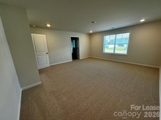 Building Photo - 4390 Bronze Blvd