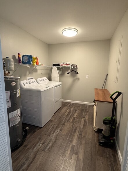 Building Photo - 244 Windmere Dr