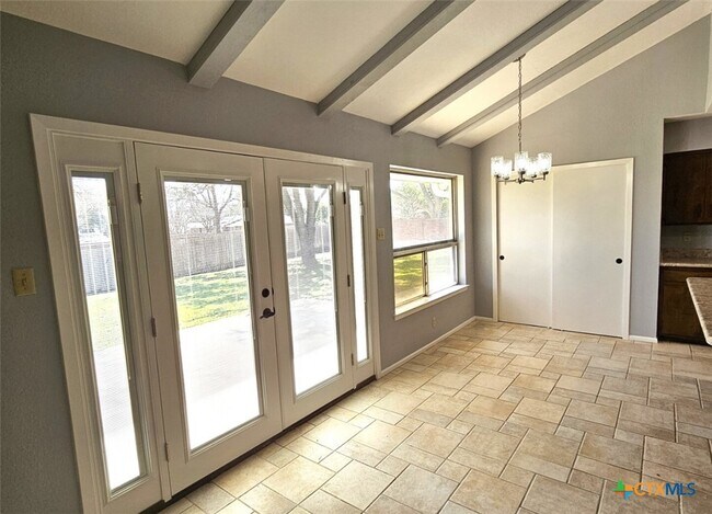 Building Photo - 118 Richardson Dr