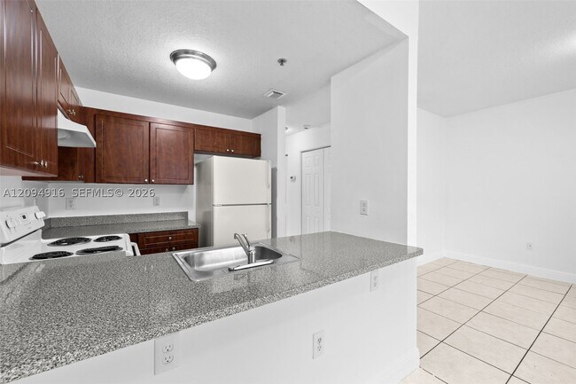 Building Photo - 2453 W 78th St