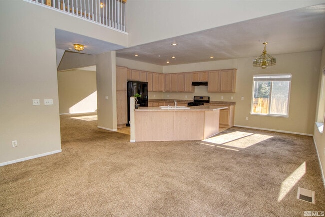 Building Photo - 3363 Fairway Ct