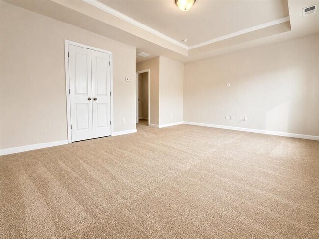 Building Photo - 1207 Lavista Cir NE