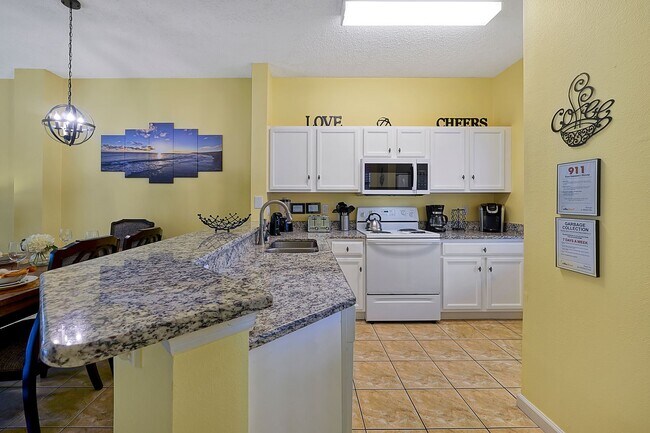 Building Photo - FULLY FURNISHED – AVAILABLE FOR A MINIMUM 1-YEAR LEASE!