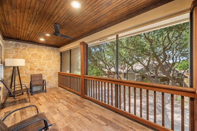 Building Photo - 10820 Sky Rock Dr