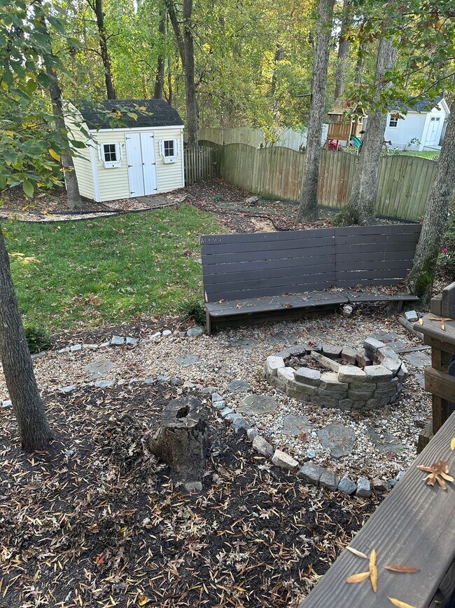 Building Photo - 3000 Sandy Bluff Pl
