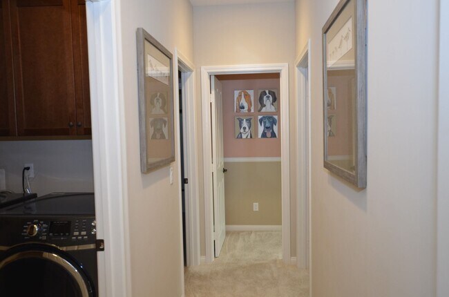 Building Photo - 1005 Sea Glass Wy