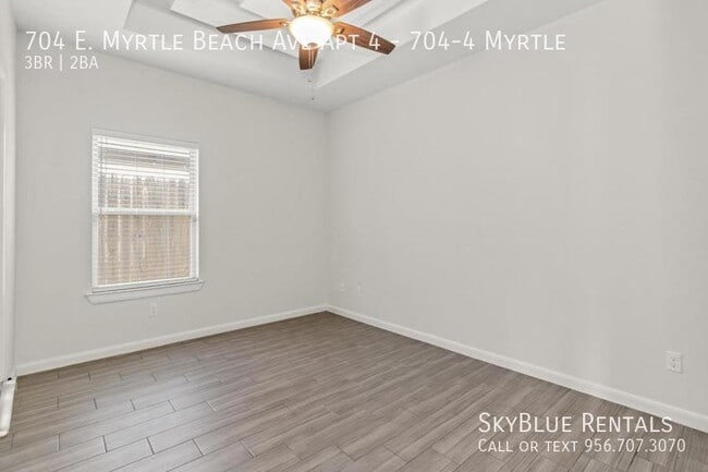 Building Photo - 704 E Myrtle Beach Ave