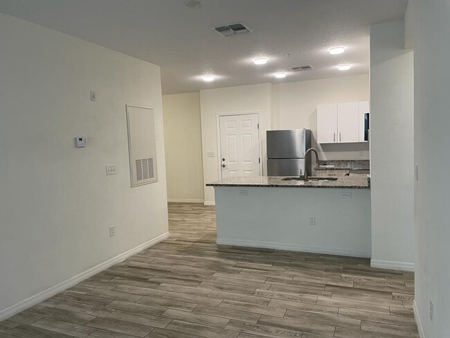 Building Photo - 2121 McCoy Rd