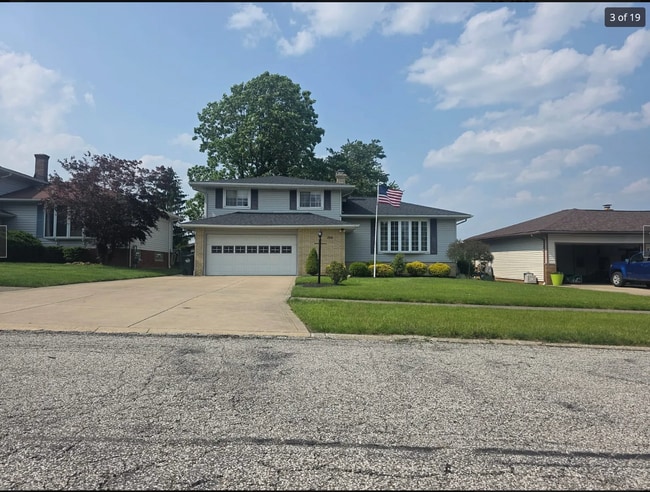 Building Photo - 2908 Bowmen Ln