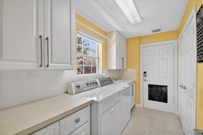 Building Photo - 3103 Verdmont Ln