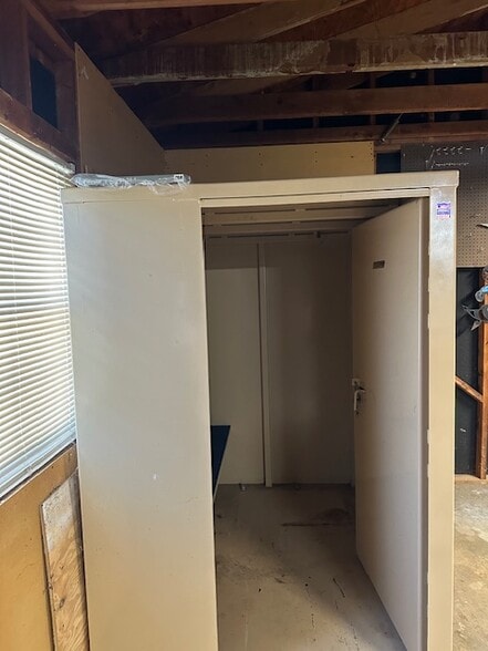 Building Photo - 3675 N McDonald Rd