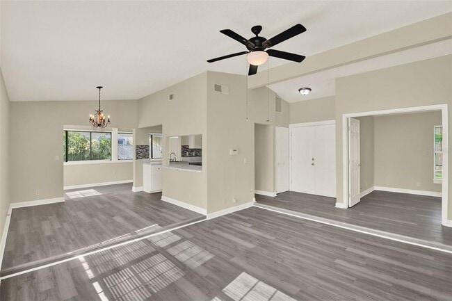 Building Photo - 3 Trophy Ln