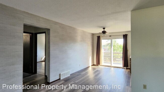 Building Photo - 3 br, 2 bath House - 224 Glacier Dr