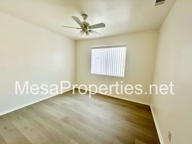 Building Photo - 12323 Honeybear Ln