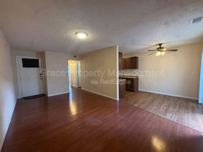 Building Photo - 10782 E Exposition Ave