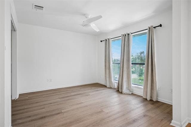 Building Photo - 7605 Queens Garden Dr