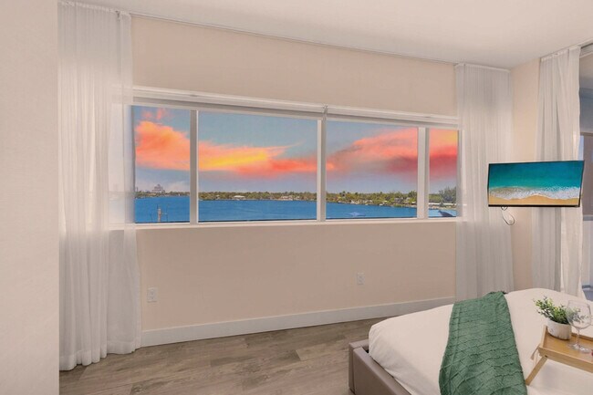 Building Photo - 777 N Ocean Dr