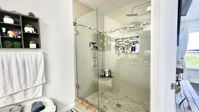 Building Photo - **"Modern Elegance: Fully Updated 3-Bed, 2.5-Bath Townhome with Designer Kitchen"**