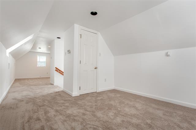 Building Photo - 5422 Miller Ave