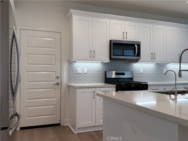 Building Photo - 4217 S Heather Privado