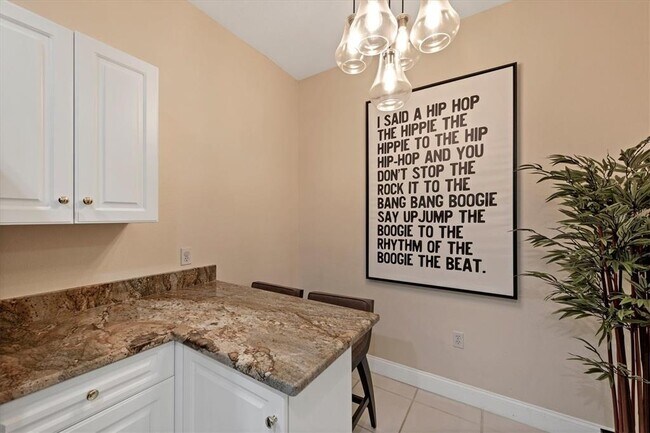 Building Photo - 3510 54th Dr W