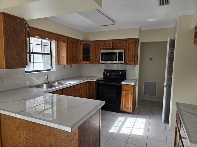 Building Photo - 5771 Helen St