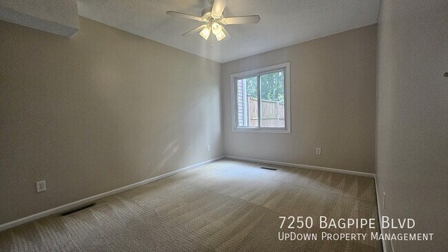 Building Photo - 7250 Bagpipe Blvd