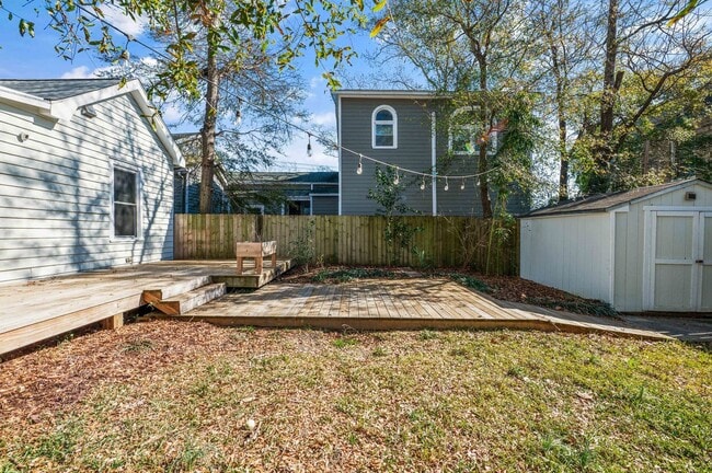 Building Photo - 3 Bedroom, 2 Bathroom Cottage In the Heart of Downtown Wilmington