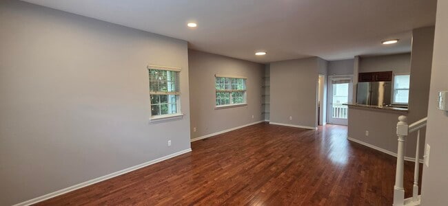 Building Photo - 1578 Kessler Ave