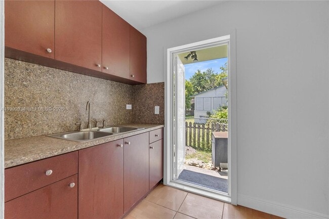 Building Photo - 1730 NW 55th Terrace