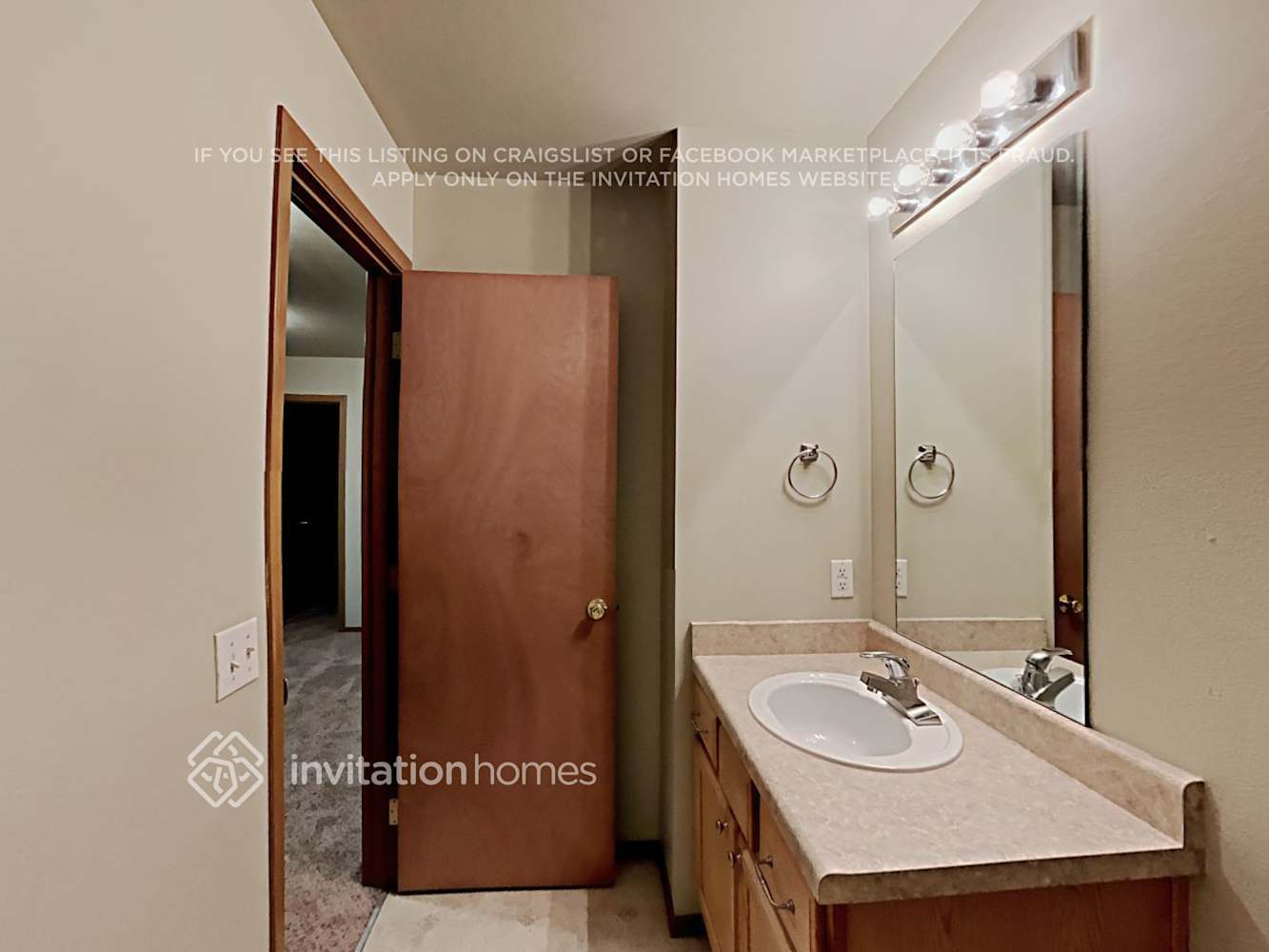 Building Photo - 19503 99th St Ct E