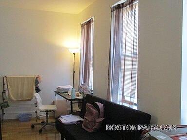 Building Photo - 776 Columbus Ave