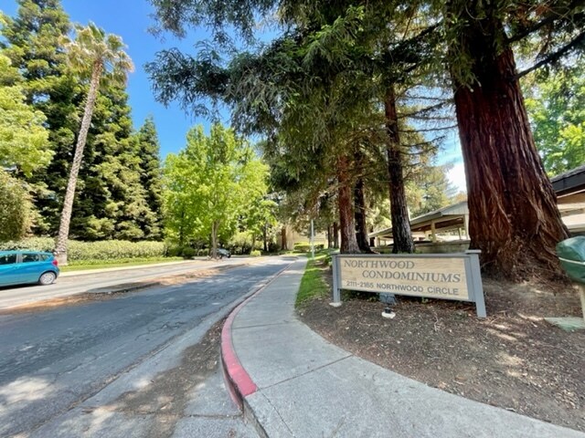 Community entrance - 2144 Northwood Cir
