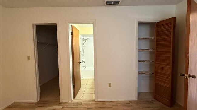 Building Photo - 3956 Elvira Ct