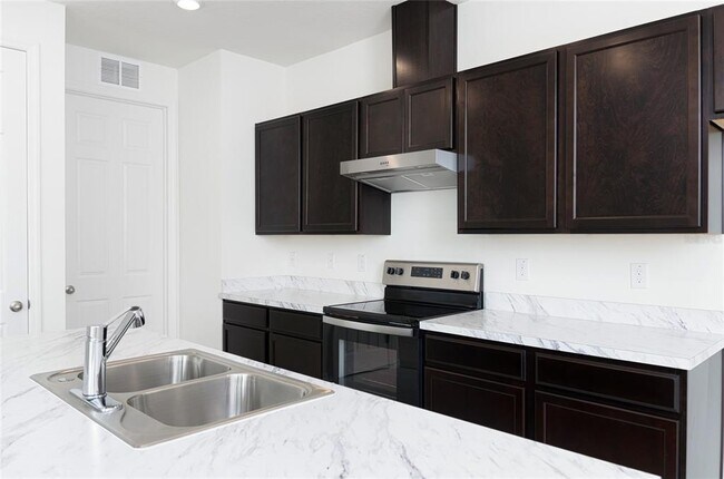 Building Photo - 2789 89th St Cir E