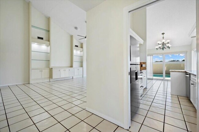 Building Photo - 180 Ridge Rd