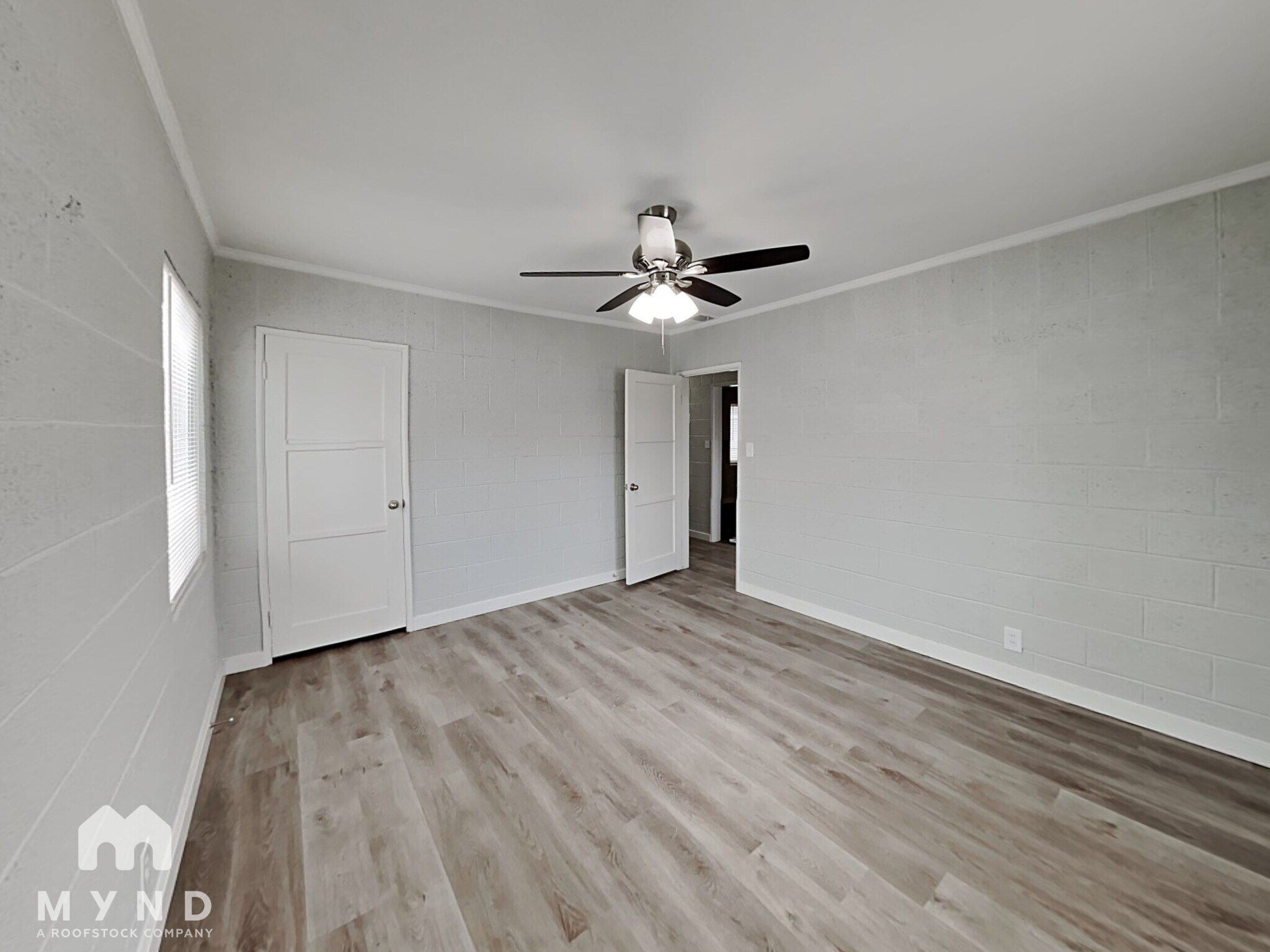 Building Photo - 4406 Hayes Pl