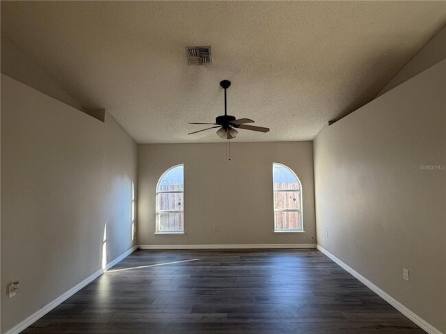 Building Photo - 375 Kaila Ct