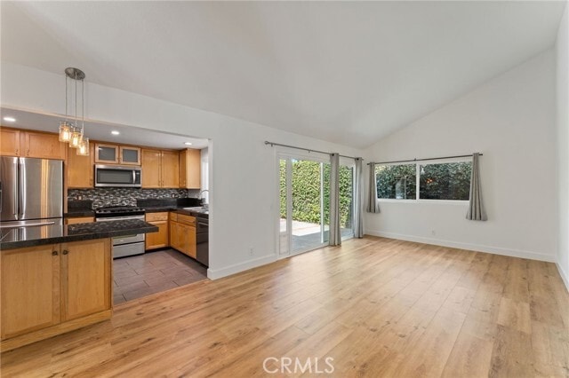 Building Photo - 26942 Fort Apache Cir
