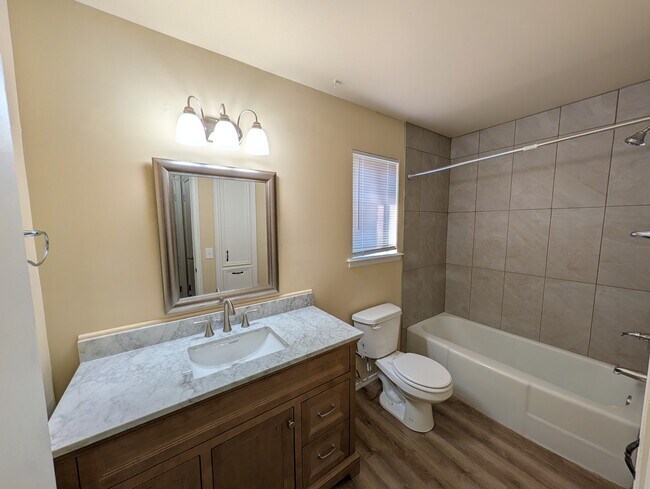 Building Photo - 1814 S 108th E Ave