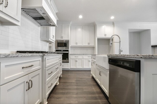Building Photo - COMING SOON! 3 bedroom Townhome at South Lawn - Lawrenceville