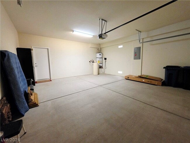 Building Photo - 2312 Perrysburg Dr
