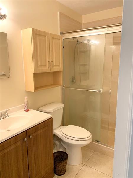 Building Photo - 6224 Country Fair Cir
