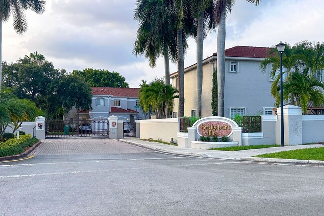 Building Photo - Bridgeport Villas