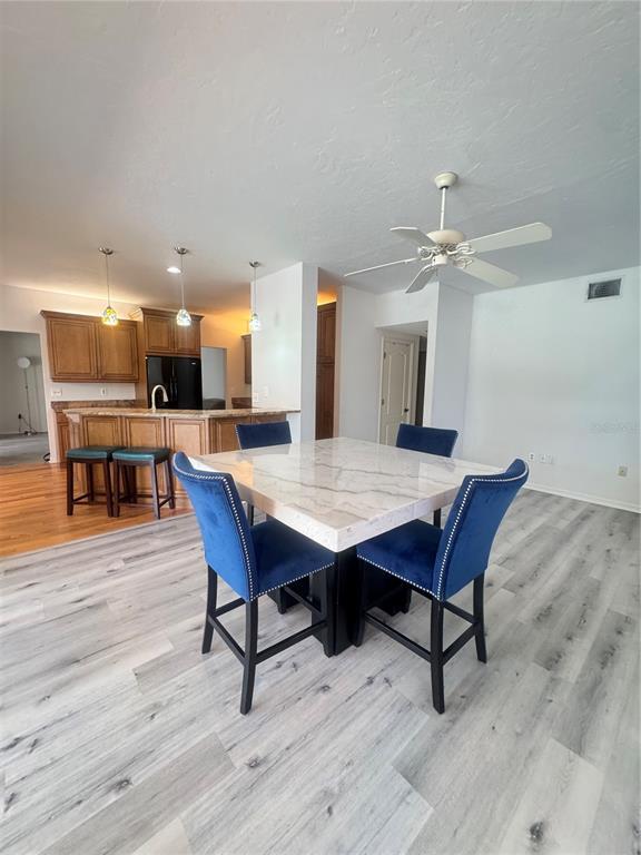 Building Photo - 6077 Marella Dr